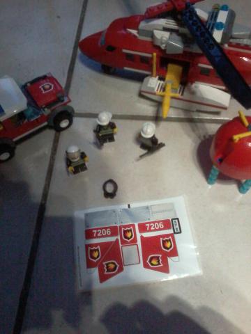 LOT  VEHICULES PLAYMOBILS POMPIERS