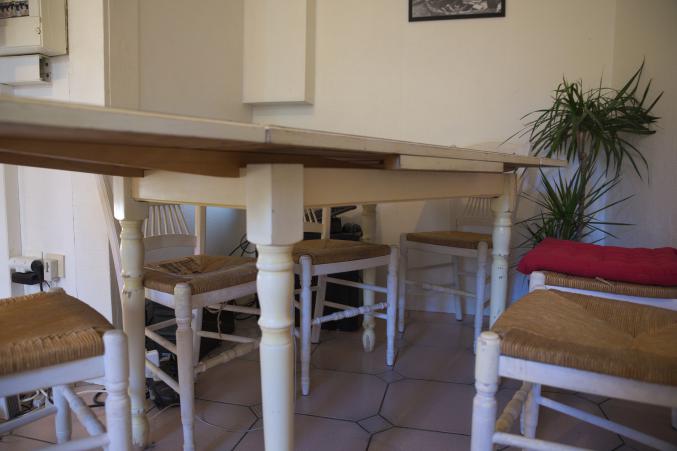 Table s.a.m. avec rallonges + 6 chaises