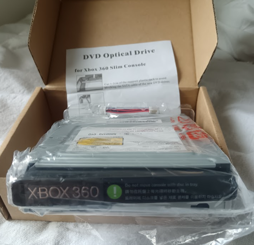 Lecteur DVD-ROM Drive Model TS-H943