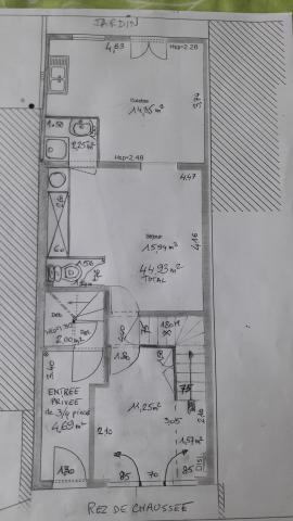 Appart 5/6 pièces 77m2 terrain 167m2 pas de charges ni parties communes