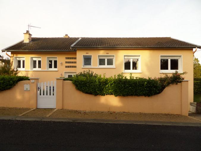 MAISON PROCHE VERDUN (BELLERAY) 7 pièces et piscine Desjoyaux