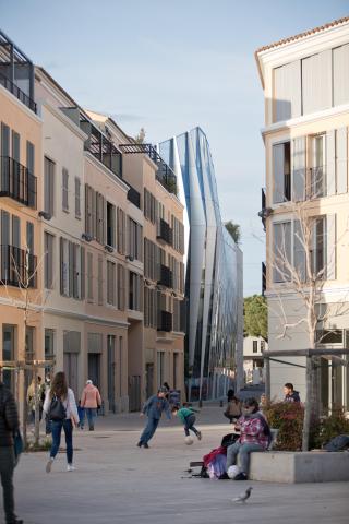 GARAGE ENTREPÔT Vieille Ville ANTIBES