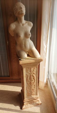 Statue/buste de femme