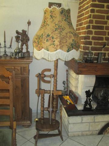 Lampadaire rustique 20e