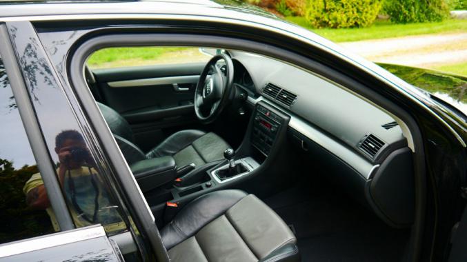 AUDI A4 III AVANT 1.9 TDI 116 AMBIENTE