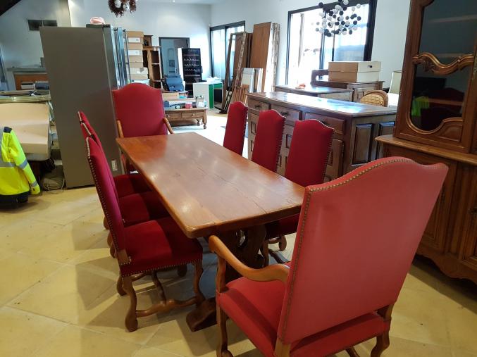 TRES BELLE SALLE A MANGER