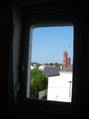 Loue T2 dans centre d'Avrillé