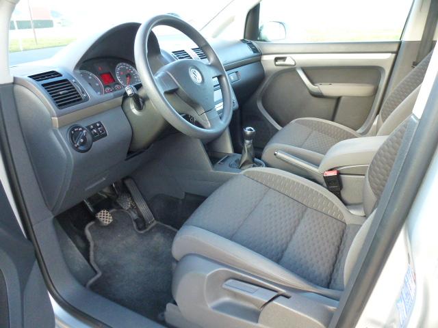 Volkswagen Touran 7 places 2.0 tdi 140 confortline