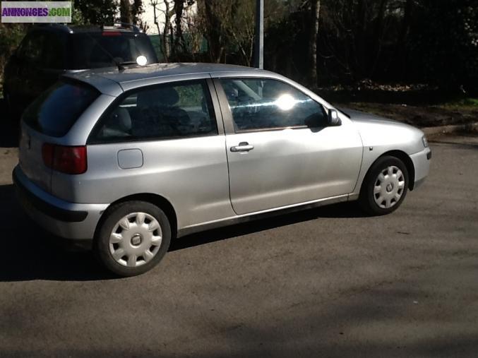 Seat Ibiza tdi 90 cv 5 cv