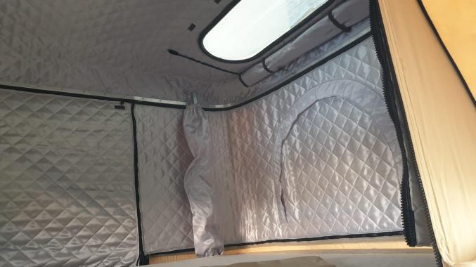 TENTE DE TOIT POUR TOUT TYPE DE VÉHICULE