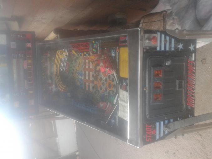 Cherche reparateur de flipper