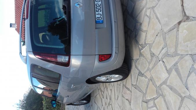 RENAULT ESPACE 4 PRIVILEGE – 2L2 DCI