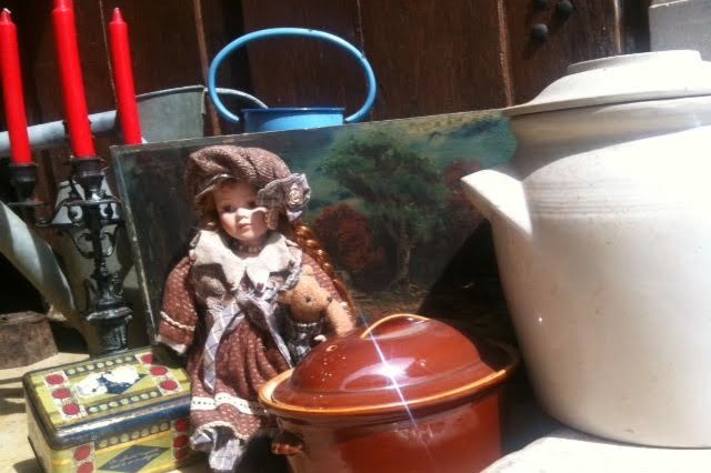 Brocante à IZIEU 7 juin (01300)