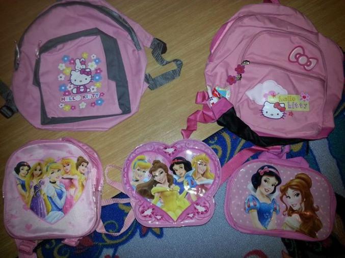 Puzzles , sac a dos hello kitty