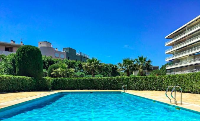 LOCATION VUE MER AVEC PISCINE