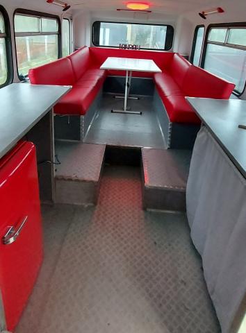 Bus insolite atypique