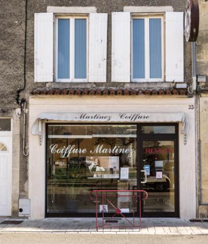 Maison plus salon de coiffure