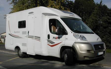 Camping-car Profilé Pilote P600 LPA 2010