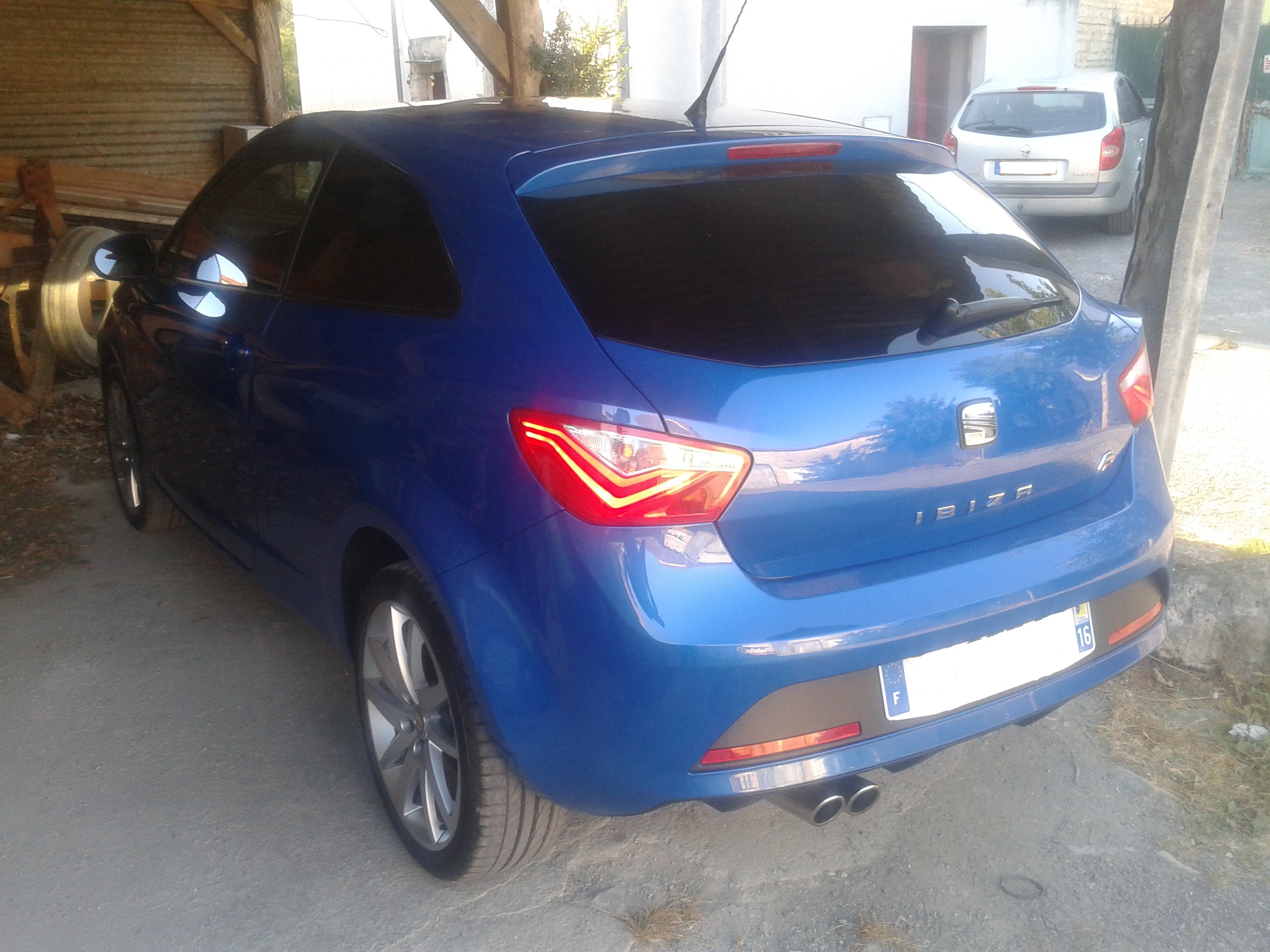 SEAT Ibiza Sport Coupé FR