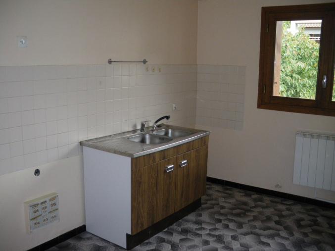 A louer T3 dans villa proche Centre ville