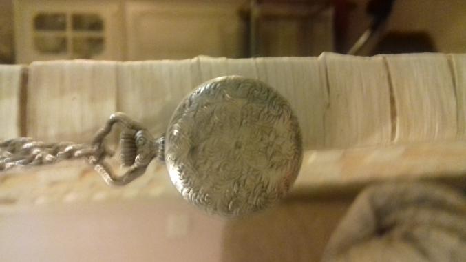 Montre sautoir femme