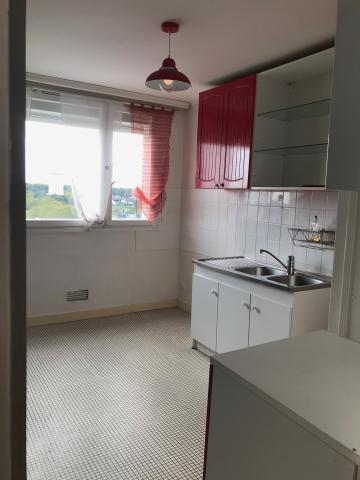 A LOUER - Appt. F4 - 81m2