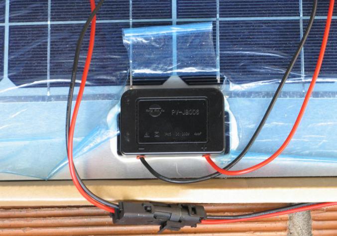 Panneau solaire exterieur 100W souple de 2,5mm neuf