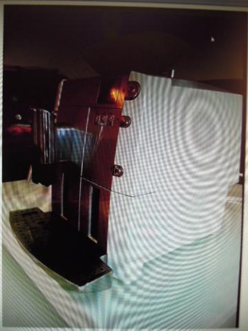 Machine à café Pratiquement neuve