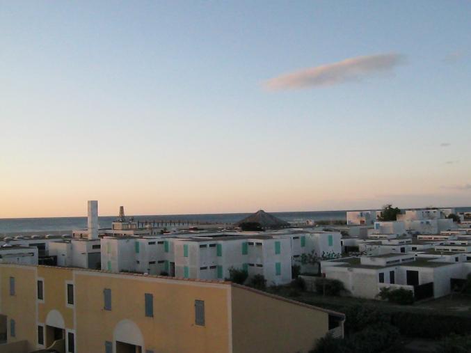 Location à 100 m de la plage