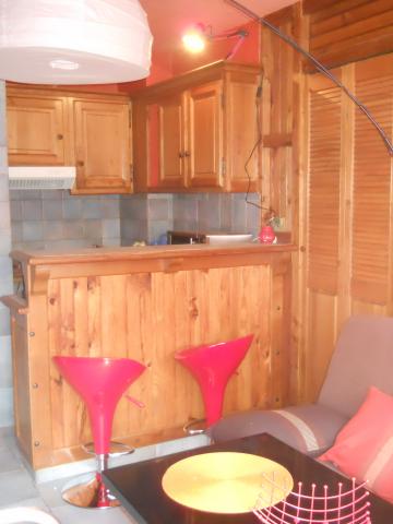 CHARMANT T2 MEUBLE ET EQUIPE