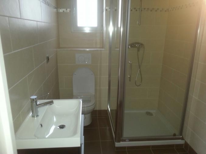 LOCATION BEAUX DE F2 NEUFS