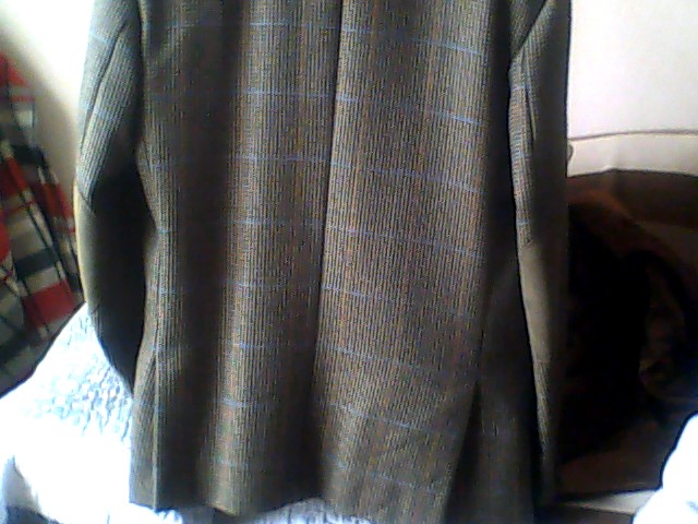 TROIS VESTES DE HIVER EN LAINECACHEMIRE