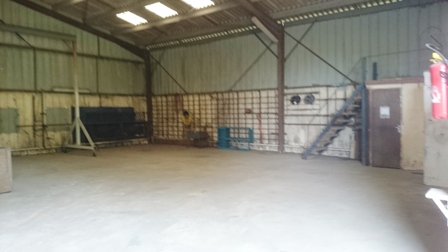 Location – Entrepôt / Aire de Stockage