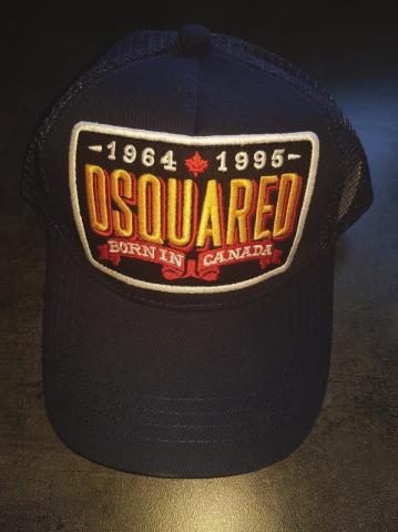 Casquettes DSQUARED 2 couleur : noir & bleu marine