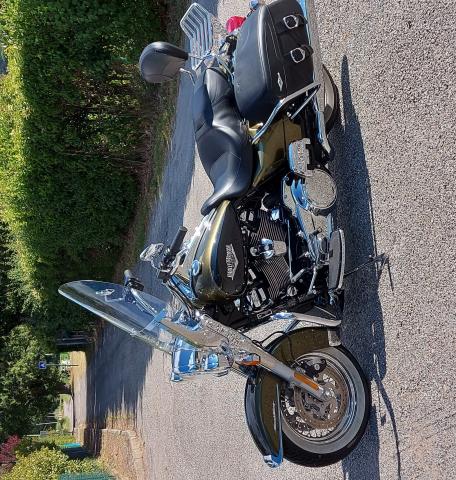 HARLEY-DAVIDSON Road King Classic 1745 de 2019