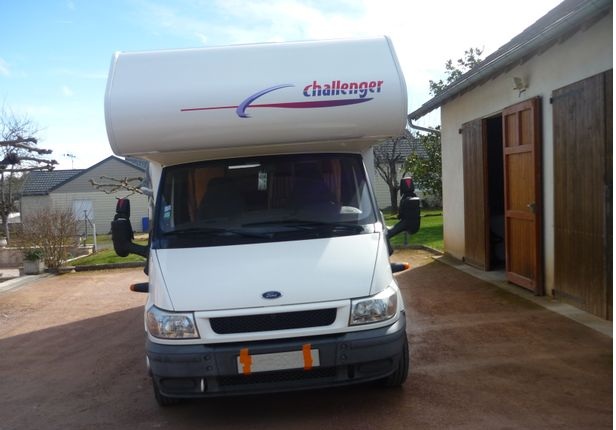 Camping car Challenger 182