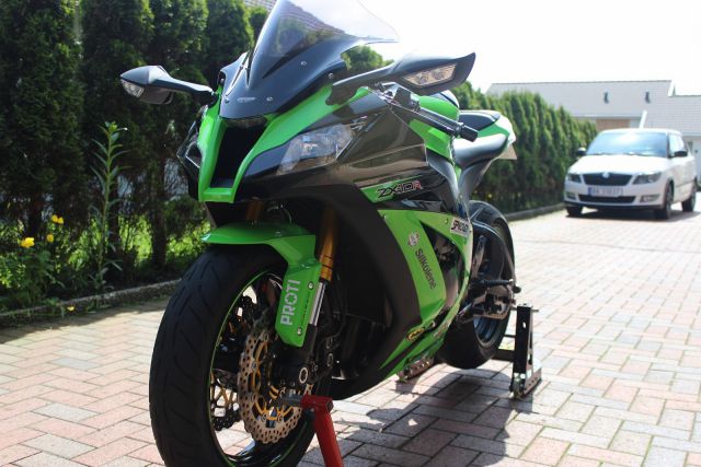 ZX10R Raw Kawasaki Ninja