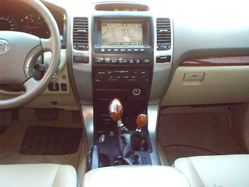 Toyota land cruiser enden park