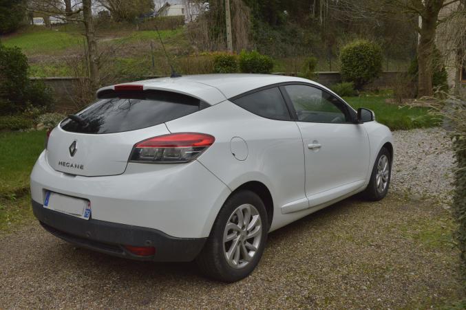 Megane III Coupe dCi 110 FAP200