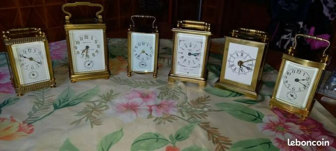 SIX PENDULETTES D'OFFICIER