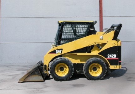 2006 CATERPILLAR 242B