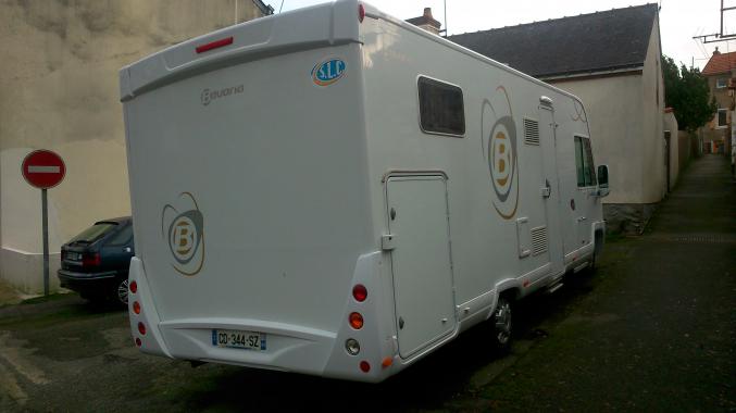 CAMPING-CAR BAVARIA I 74 LGJ ARTIC