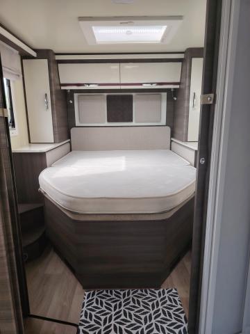 Camping car integral