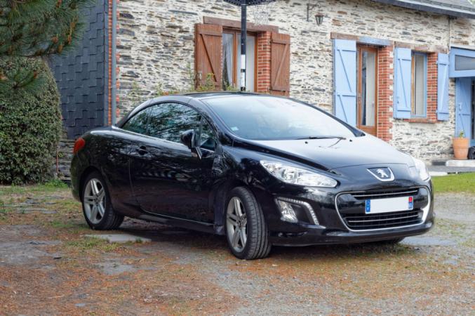 Peugeot 308 CC 2L HDI 163 cv FELINE