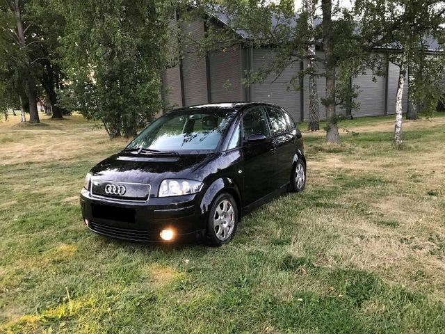 Audi A2 1.4 UE 02-2020, cuir, toit en verre, 2001, 1390000 km