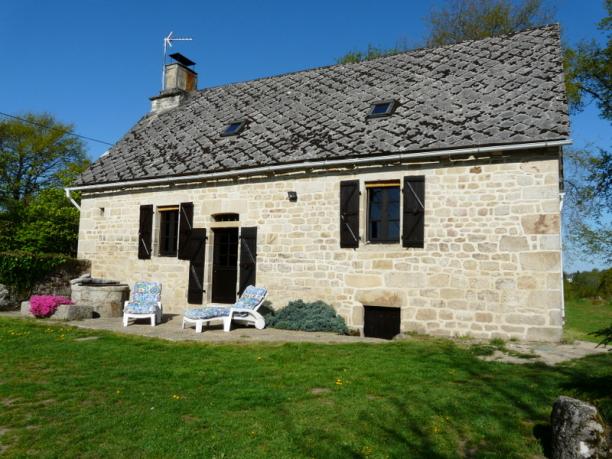 Marcillac-la-Croisille - Charmante ferme rénovée en Corrèze