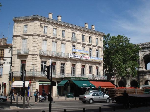 Nîmes - Studio plen centre Nimes