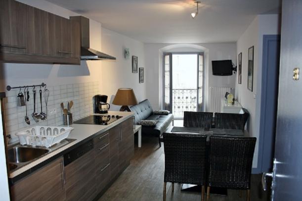 Aix-les-Bains - Loue T3 centre ville