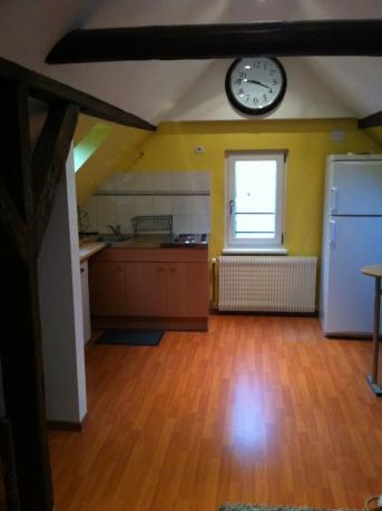 Schiltigheim - Petit appartement dans maison