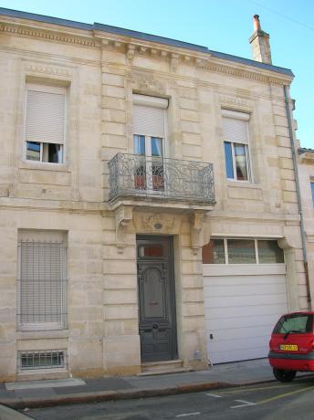 Bordeaux - Chambre avec salle d'eau privative